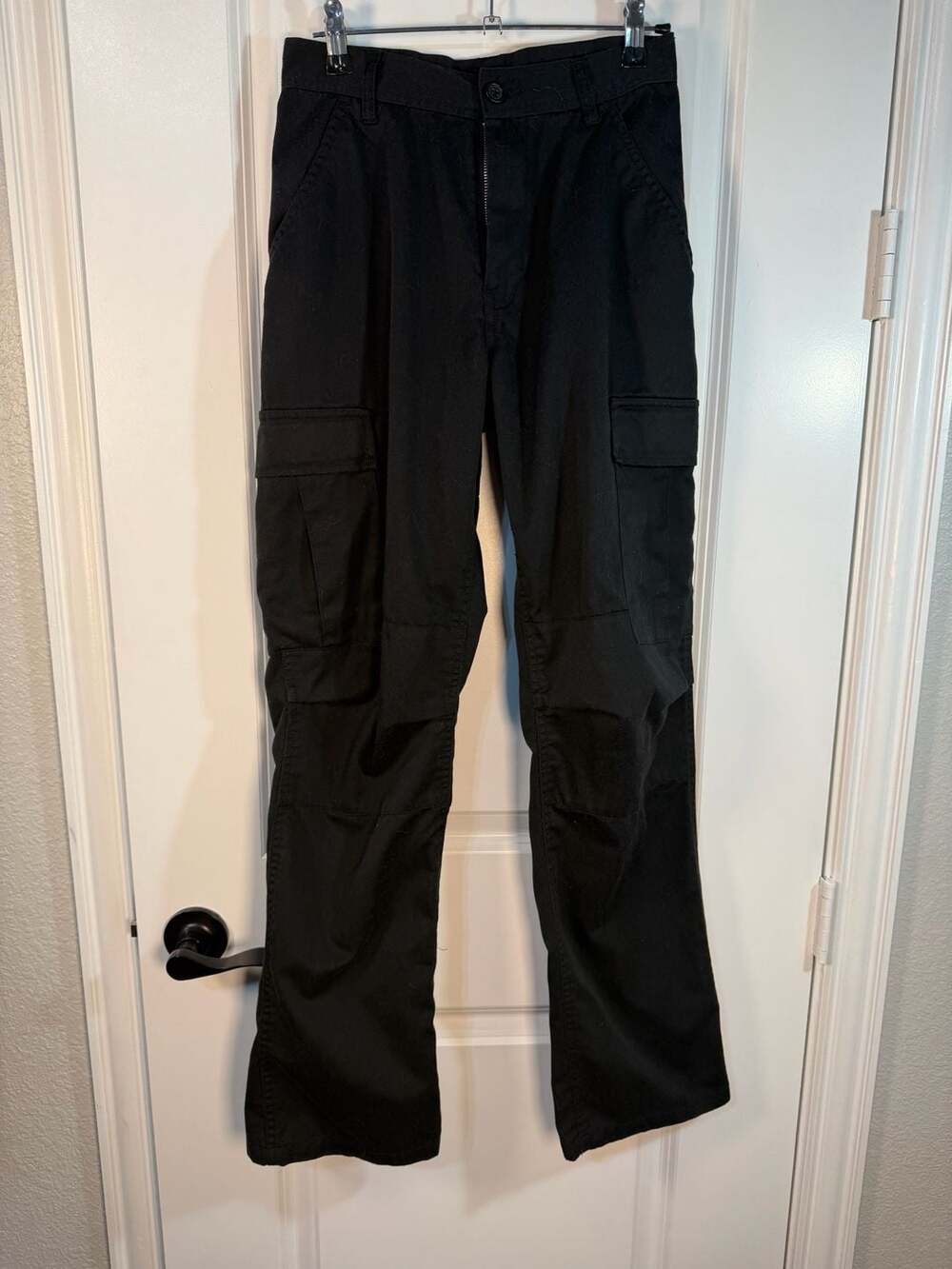 Brandy Melville John Galt California Black Cargo Pants